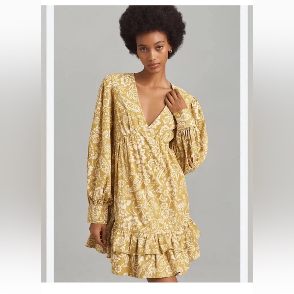 NWT Anthropologie size M V-neck puff sleeve mini dress in floral print
